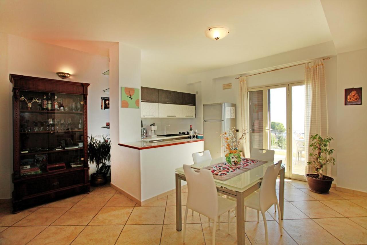 דירות טאורמינה Casa Cloe מראה חיצוני תמונה